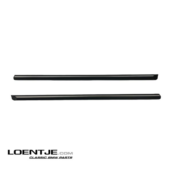 Stootlijsten set BMW e30 4 deurs chrome line - Afbeelding 5