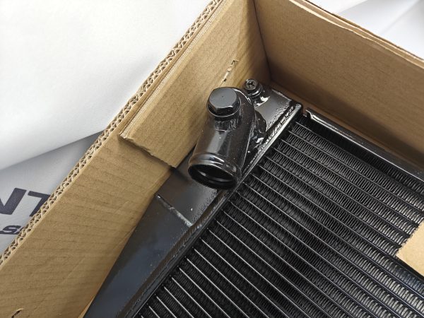 Radiateur voor BMW serie E3 E9 E12 E24 - Afbeelding 3